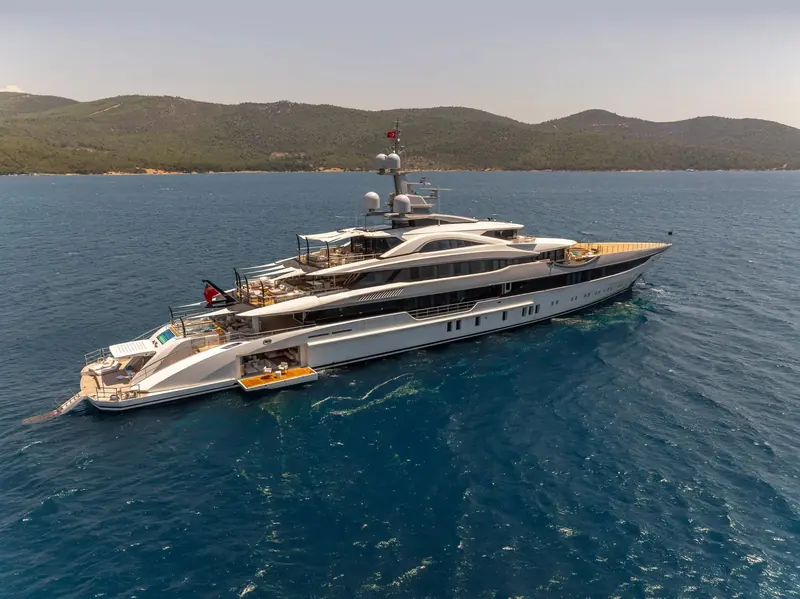 Bilgin's 80-metre Al Reem, delivered on the same 263-series platform Project Bond is built on, running off the Turkish coast.