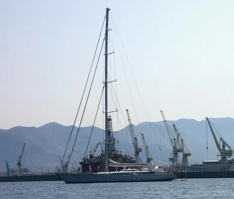 Mirabella V in Palermo, Sicily, in 2006, her 88.5m mast towering over the harbour cranes two years after her 2004 delivery.