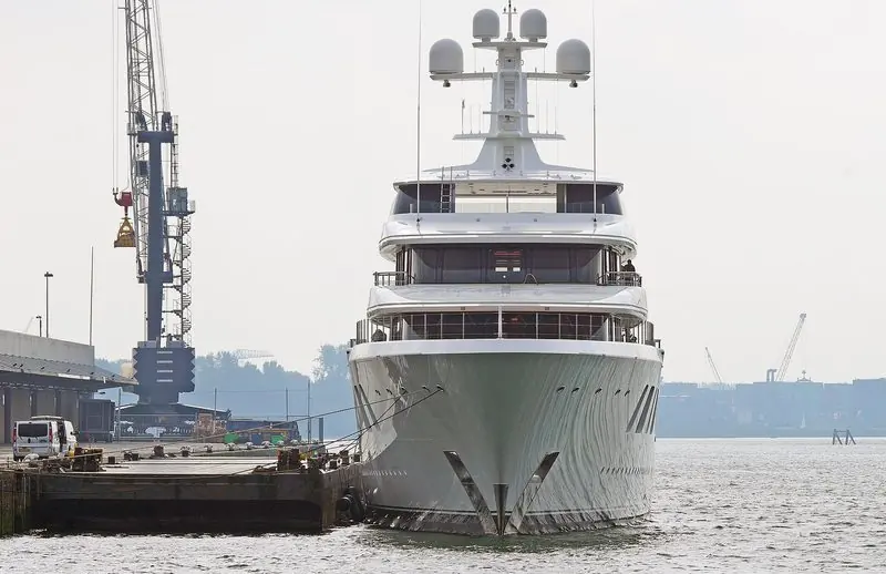 Bow on from the quay, Aquarius towers over the Merwehaven in Rotterdam.