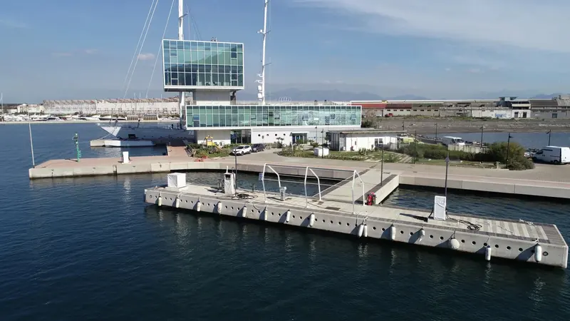 The Fuksas-designed control tower, which houses the marina office, the Yacht Club restaurant and the Captain's Corner bar