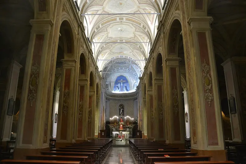 The nave of the Duomo di Sant'Ambrogio, in the old town a short walk from the marina gate.