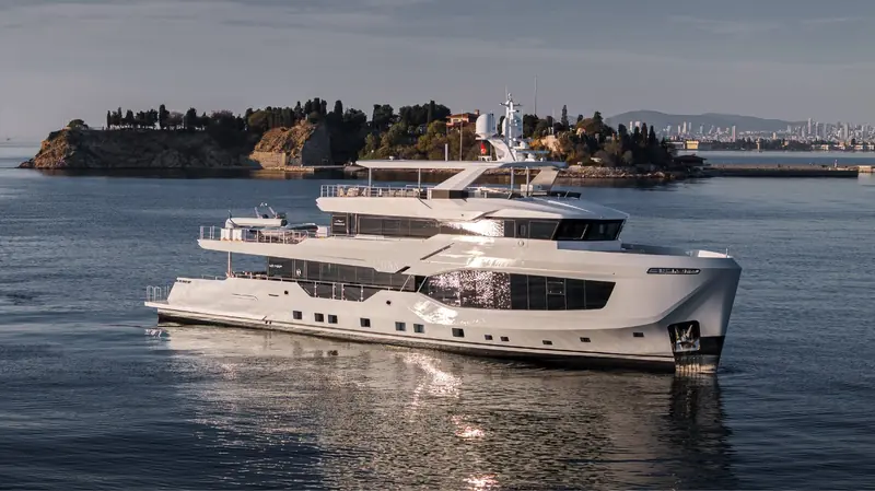 A Numarine 40MXP hull under way off Istanbul's Princes' Islands - the platform underpins the Classic Line's 40MXP variant, in build as the yard's second hull, Mitan.