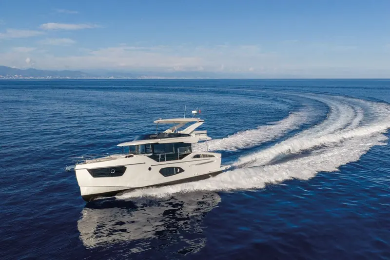 The Navetta 50 underway off the Italian coast.