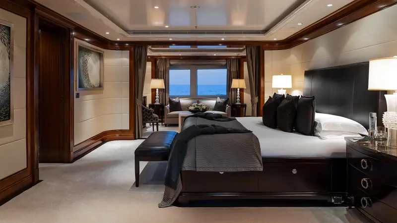 The full-beam master suite, part of interiors by Redman Whiteley Dixon that have carried through both sales unchanged.
