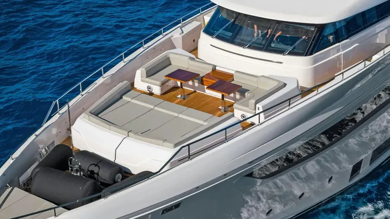 The foredeck lounge, one of the Zuccon International Project's exterior spaces, seen from directly above.