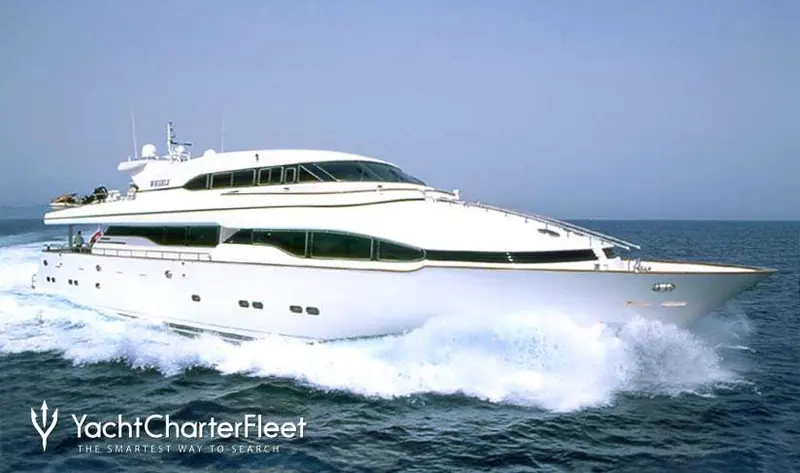 A clean profile view of the 267 GT motor yacht, built by Horizon in Taiwan in 2002 and refitted in 2017.