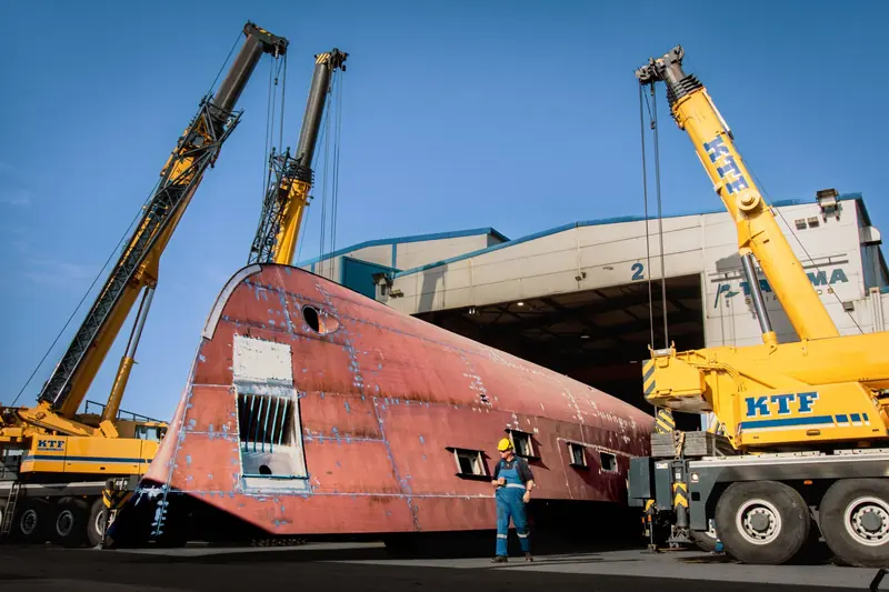 Not Lollipop herself: her sister hull YN208, the next 122 Martinique, mid-turn on its cradle at Talsma Shipyards - the yard Moonen uses to build every hull in the series.