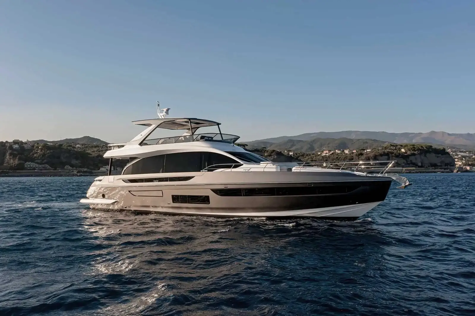 Azimut Fly 72 - Azimut