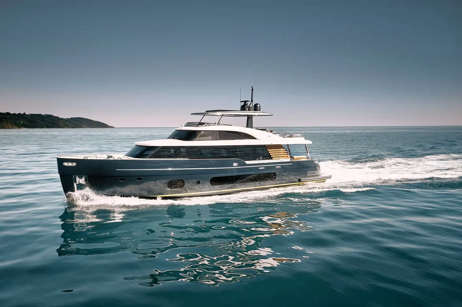 Azimut Magellano 25M - Azimut