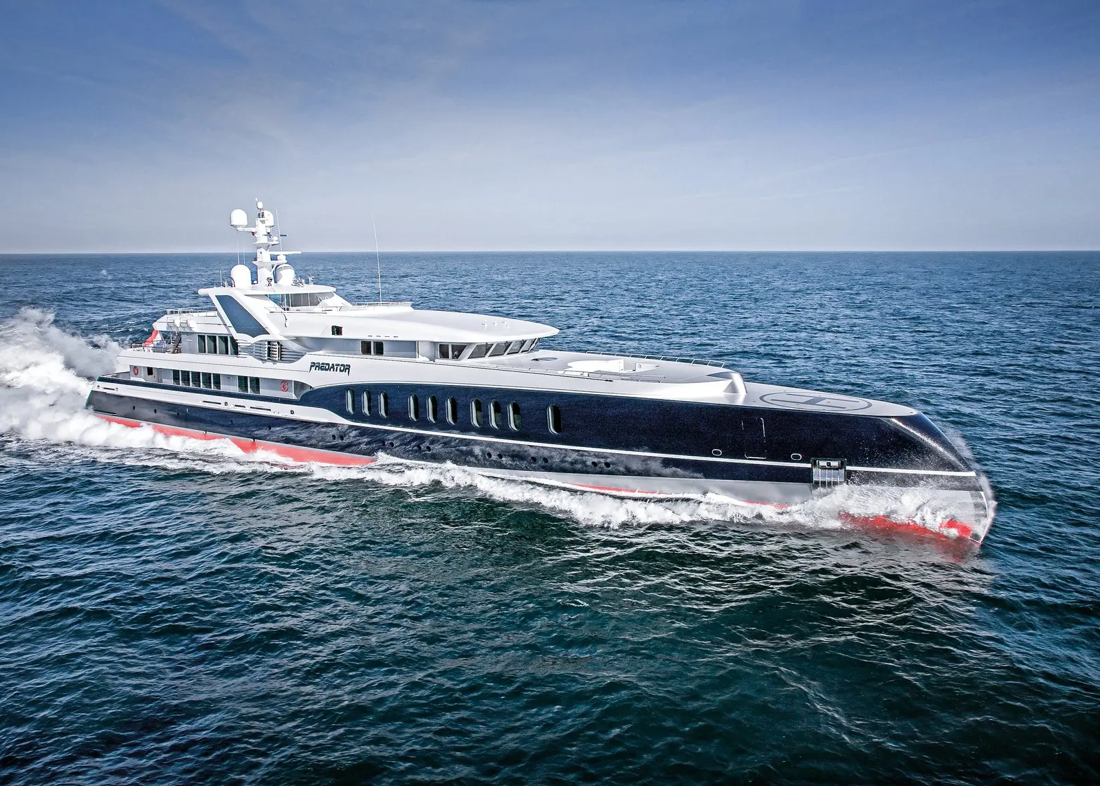 Predator - Feadship
