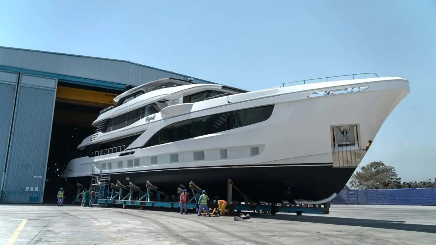 Majesty 145 - Gulf Craft