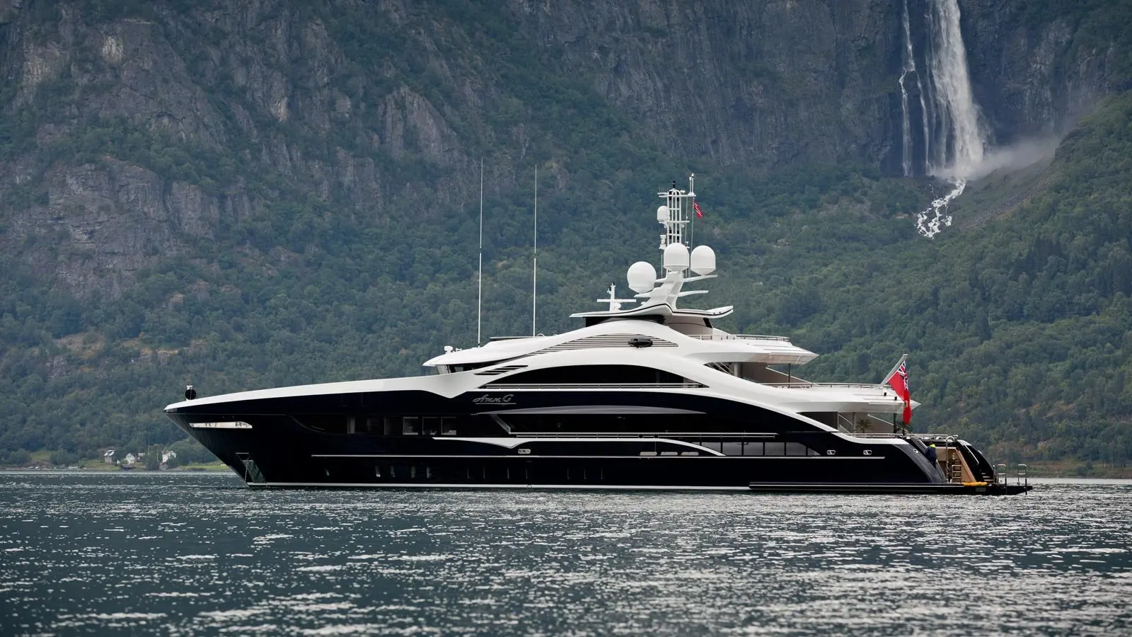 Ann G - Heesen
