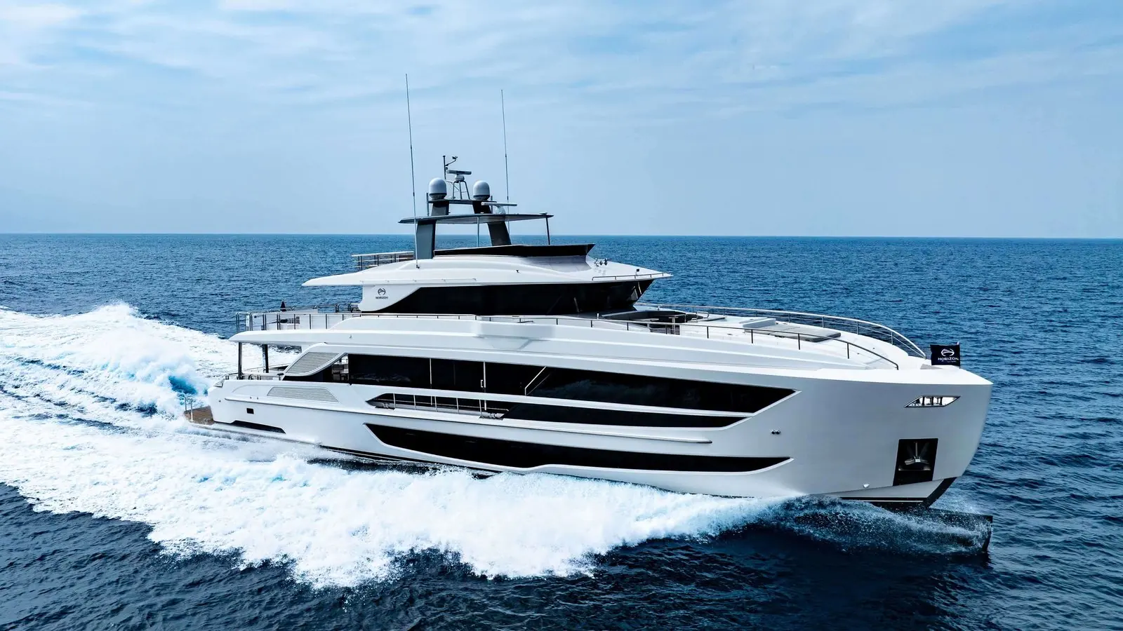 FD110 - Horizon Yachts