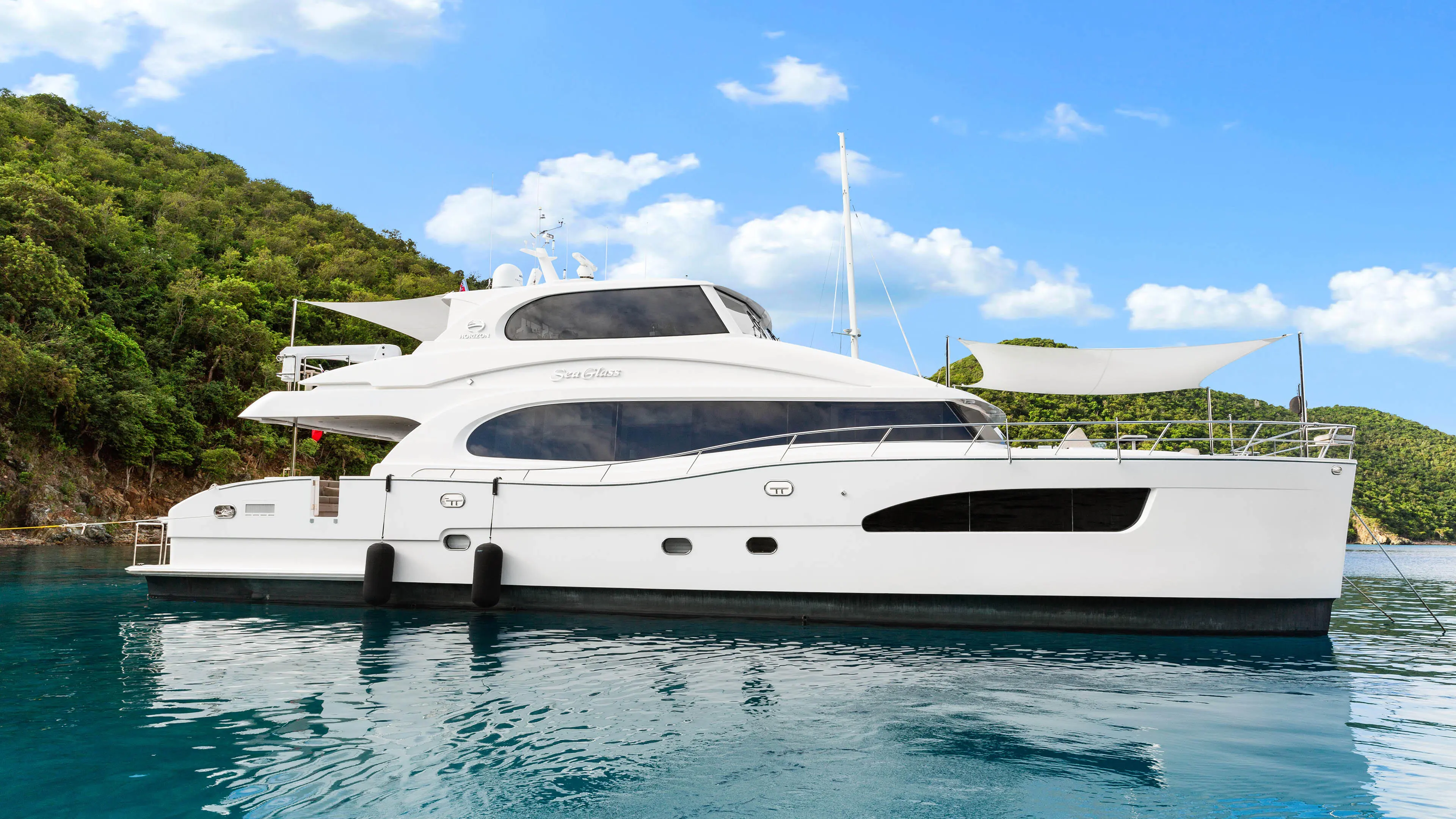 PC74 - Horizon Yachts