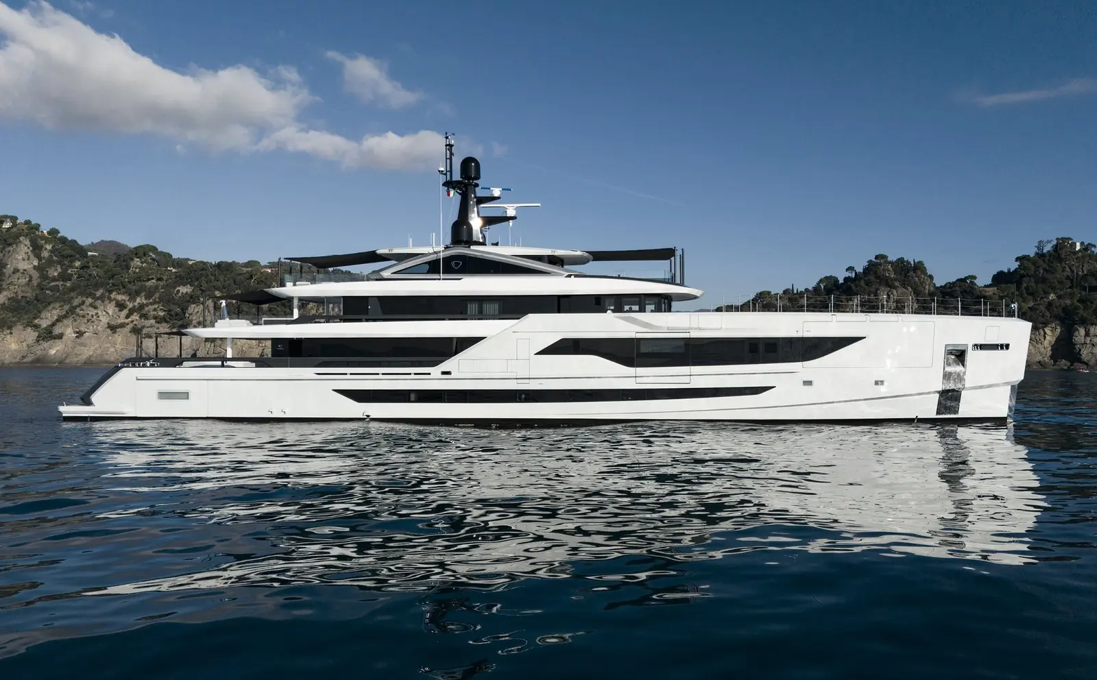 T580 - Tankoa Yachts